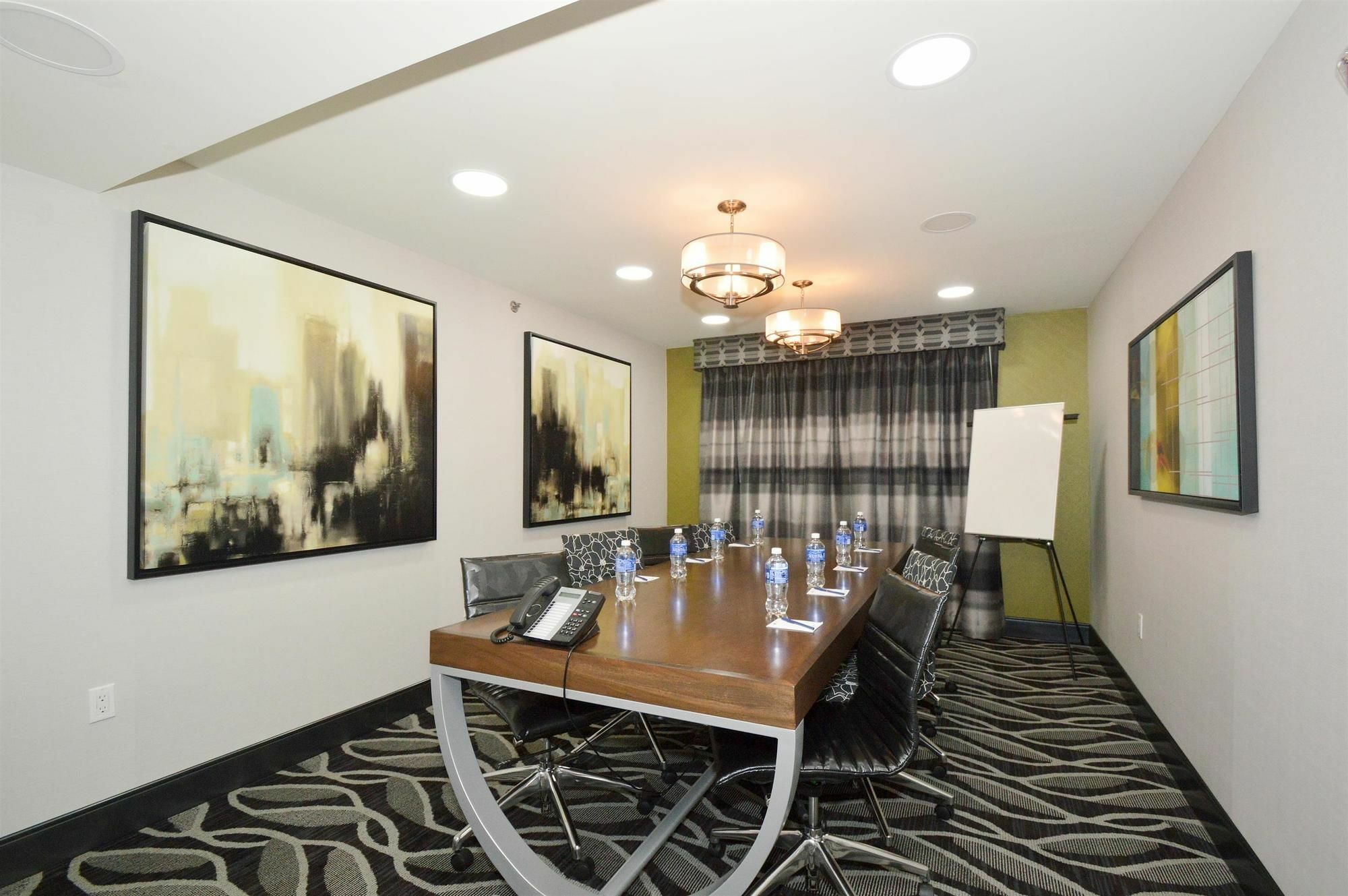 Best Western Plus Laguardia Airport Hotel Queens New York Eksteriør billede